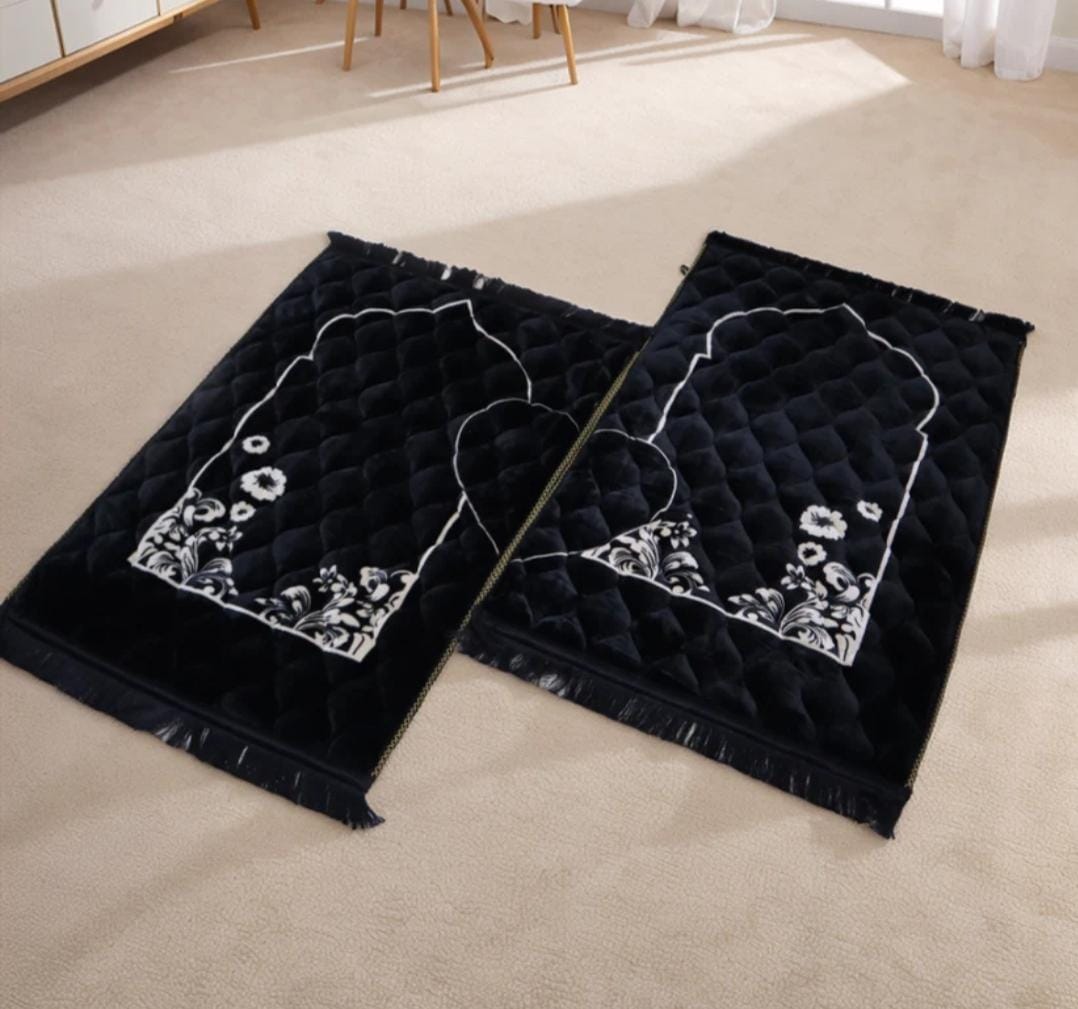Luxury Heart Couple Prayer Mat Set | Islamic Wedding & Nikah Gift